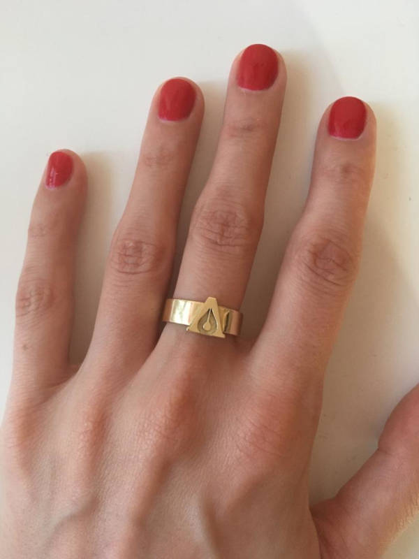 Ein Ring, mich zu knechten …